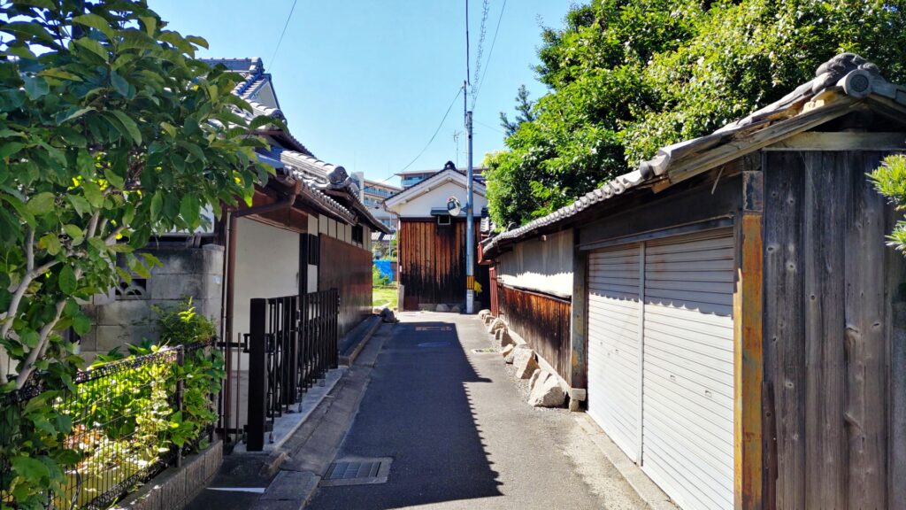 古い住宅街
